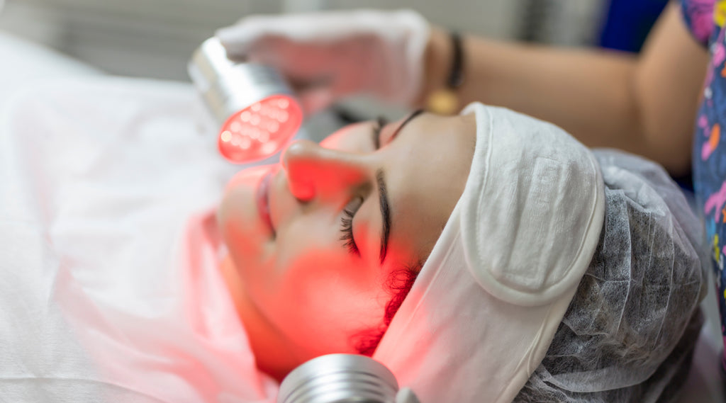 Discover the Perfect Serum to Enhance Your Red Light Therapy Results