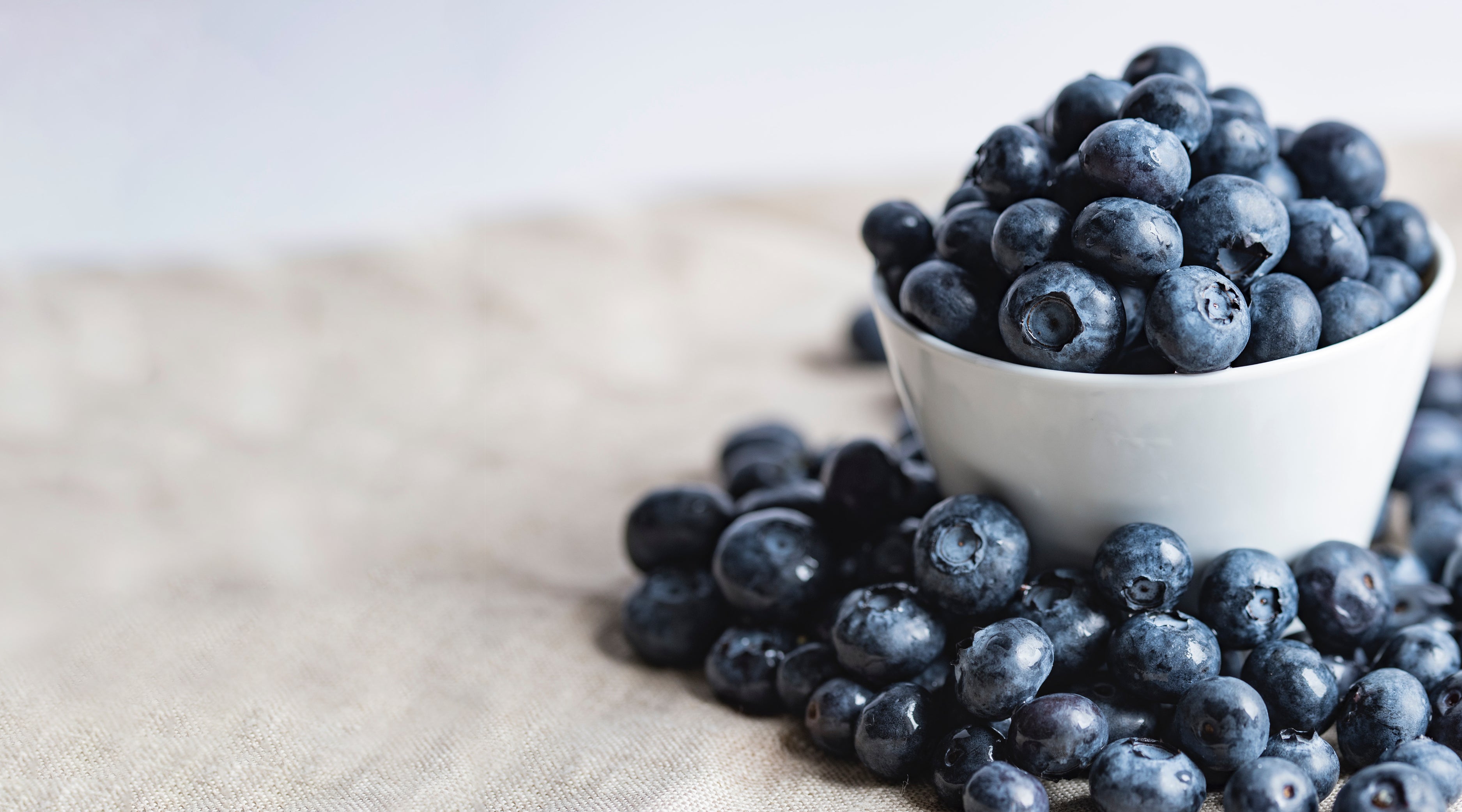 Unlock the Secret to Glowing Skin with Blueberries 5 Benefits You